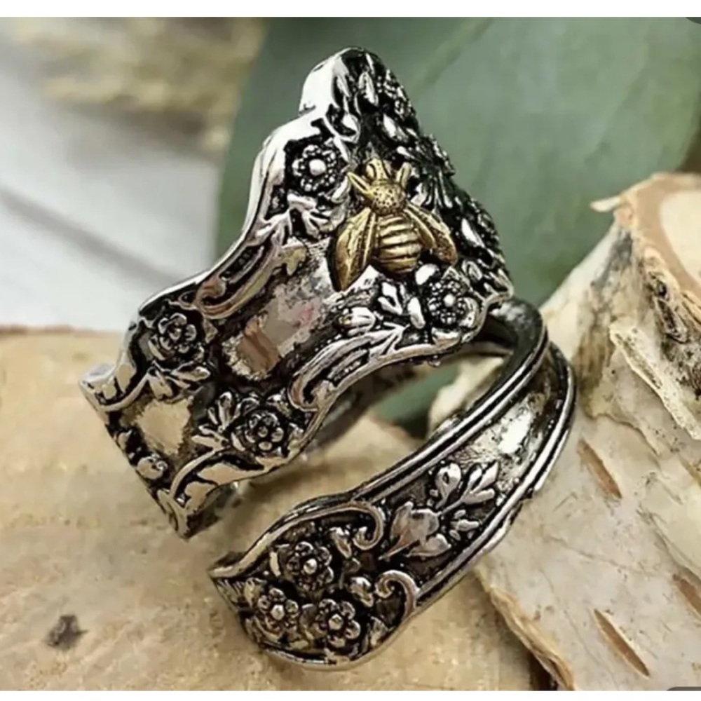 Vintage Spoon Ring- Bee- Adjustable- OS fits all